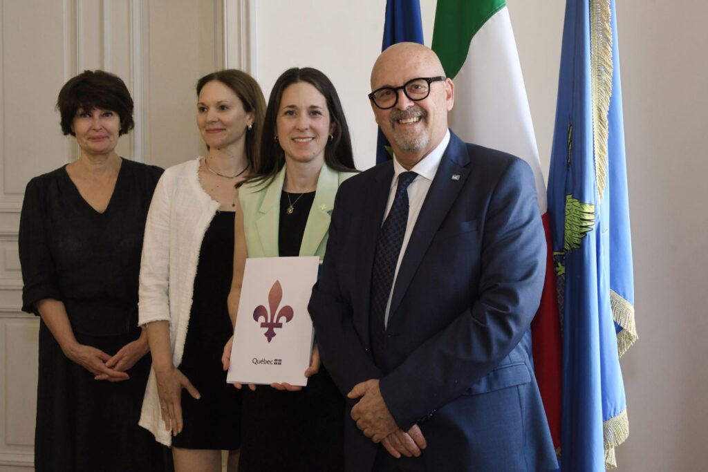 Gli assessori Alessia Rosolen e Sebastiano Callari con la delegazione del Québec