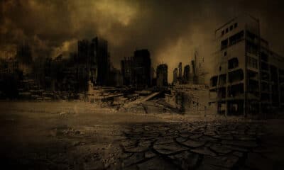 Città distrutta dalla guerra