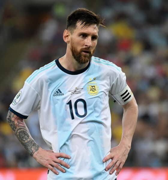 Lionel Messi con la maglia dell'Argentina