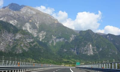 Autostrada A23