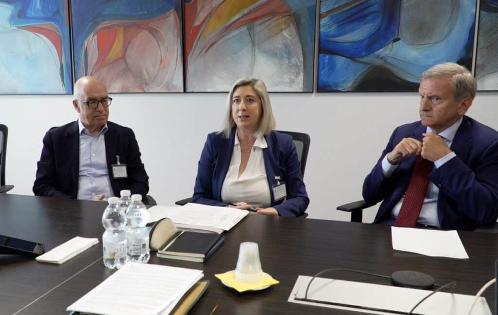L'assessore Cristina Amirante con il presidente di Trieste Airport Antonio Marano e il presidente di Società Autostrade Alto Adriatico Marco Monaco