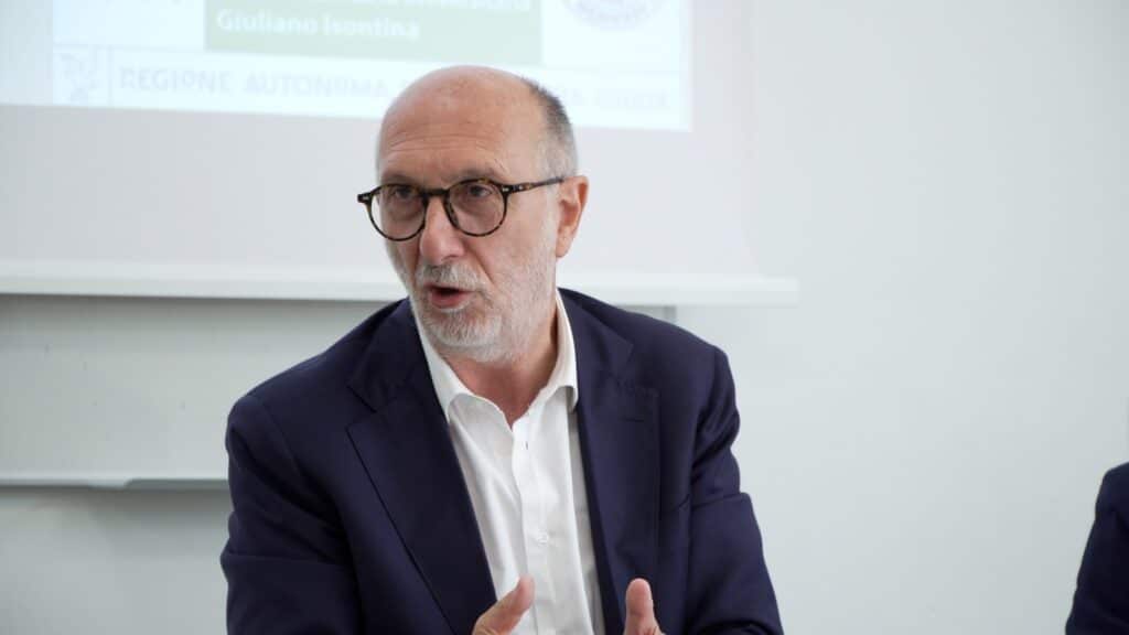 L'assessore regionale alla Salute Riccardo Riccardi