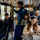 Persone sul bus