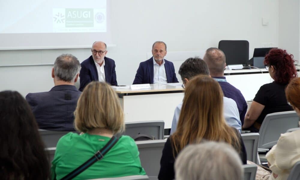 Un momento della presentazione dell'avviso pubblico per il Terzo settore