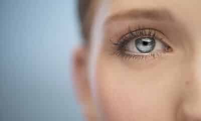Particolare dell'occhio di una donna