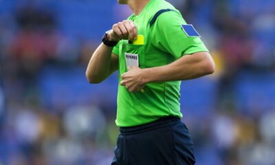 Arbitro di calcio