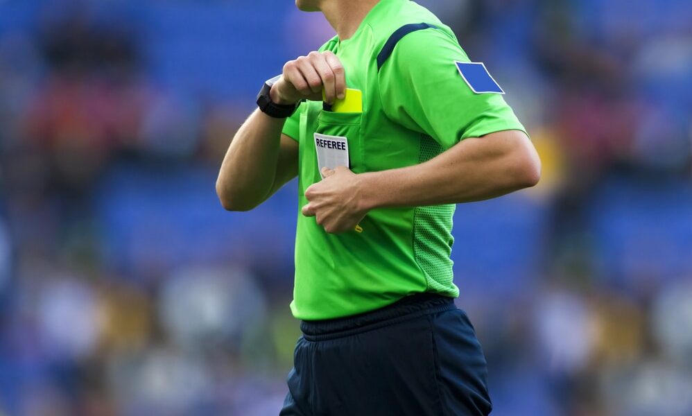 Arbitro di calcio