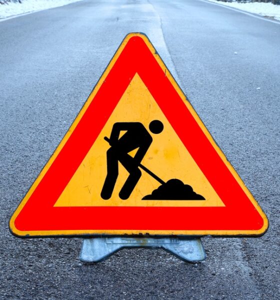 Cartello di lavori in corso