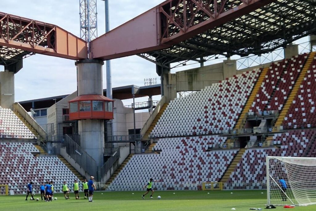 I giovani calciatori impegnati nel camp nerazzurro