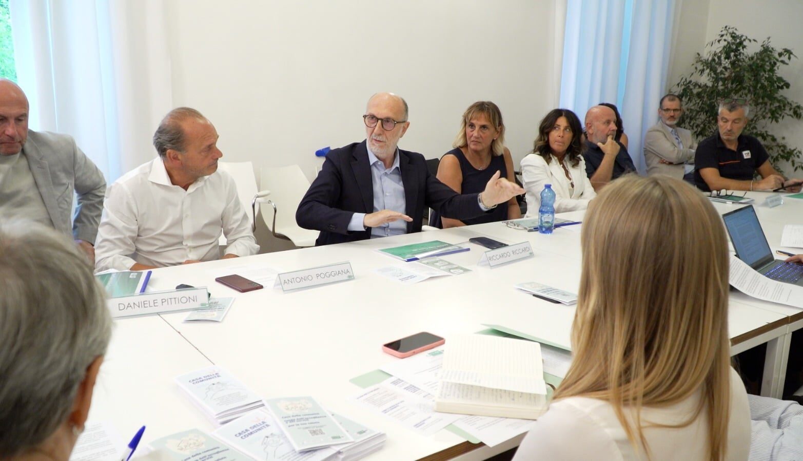 Un momento della conferenza stampa di Asugi sui primi risultati dell'attuazione delle Case della comunità