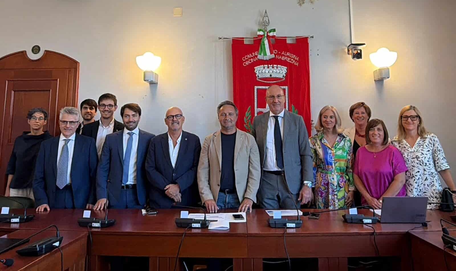 Foto di gruppo al comune di Duino Aurisina