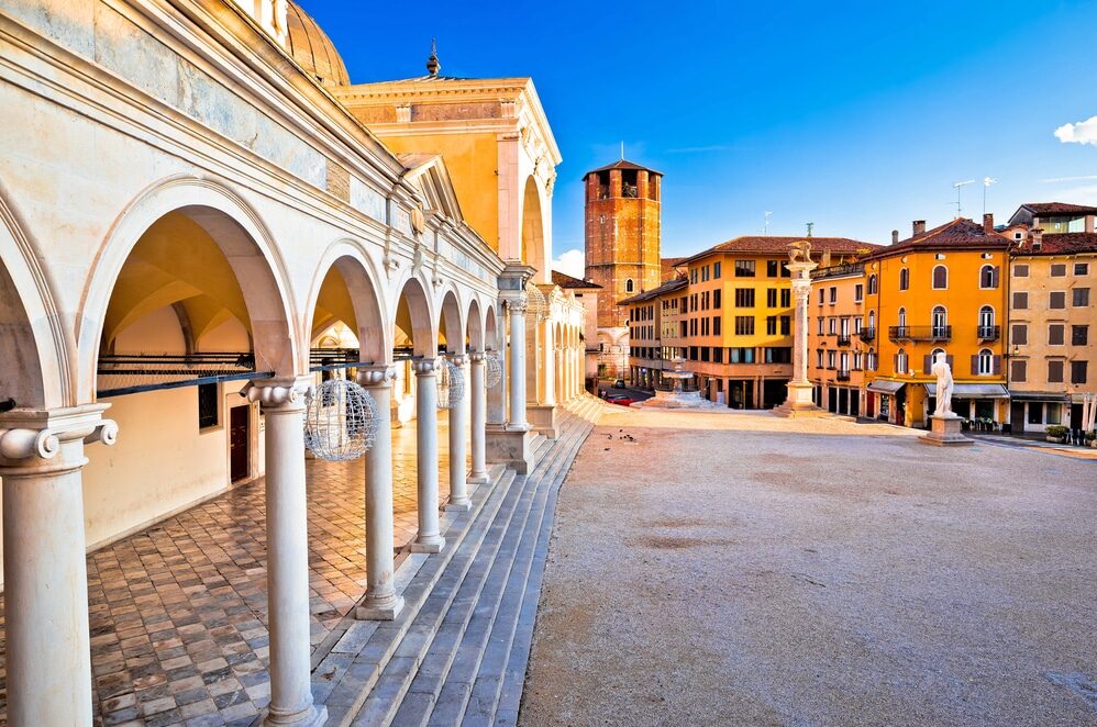 Piazza della libertà a Udine - Friuli doc 2026