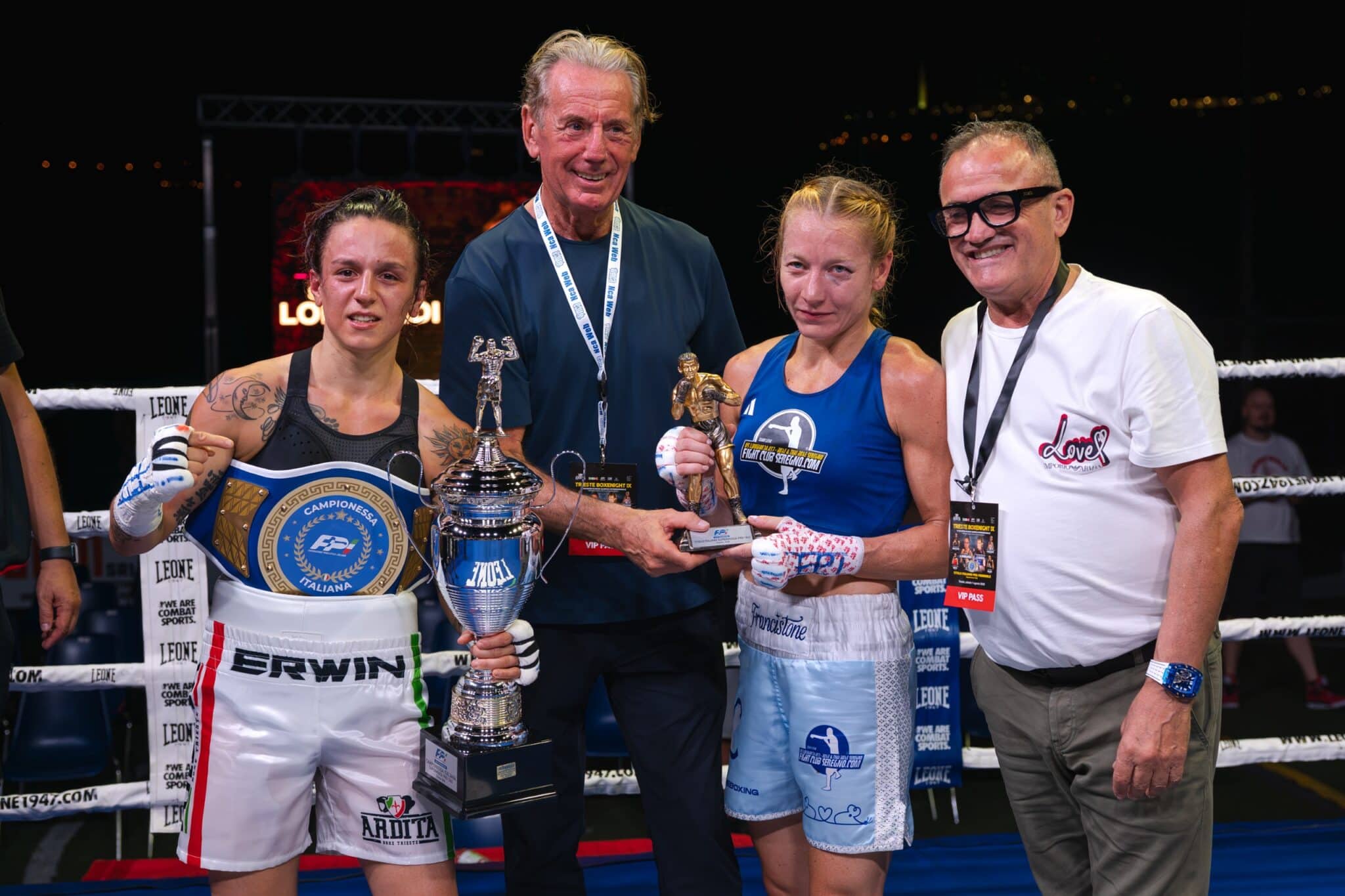 La premiazione del torneo internazionale femminile pesi super mosca