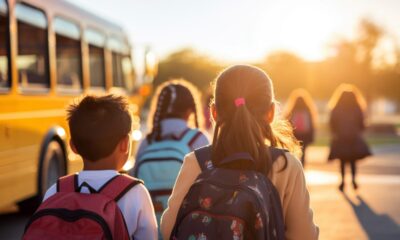 Bambini e scuolabus