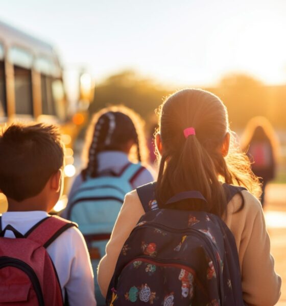 Bambini e scuolabus
