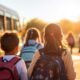 Bambini e scuolabus