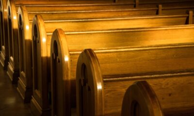 Panche di una chiesa