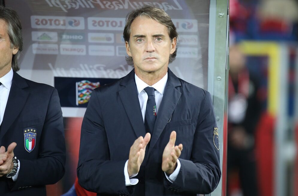 Roberto Mancini sulla panchina dell'Italia