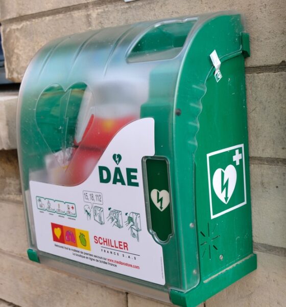 Dispositivo defibrillatore DAE