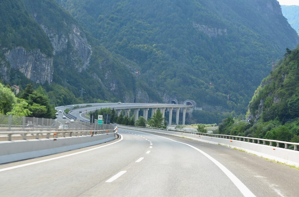 Autostrada A23