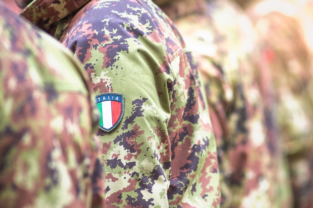Militari italiani in divisa