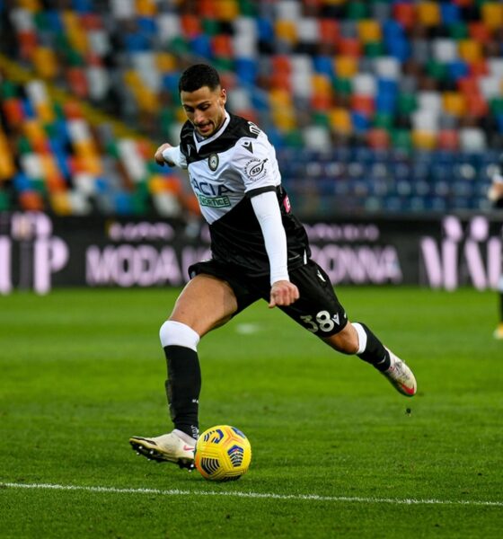 Rolando Mandragora con la maglia dell'Udinese