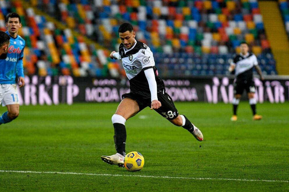 Rolando Mandragora con la maglia dell'Udinese