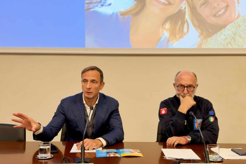 Il governatore Massimiliano Fedriga, e l'assessore alla Salute Riccardo Riccardi alla presentazione della campagna vaccinale antinfluenzale 2026/27