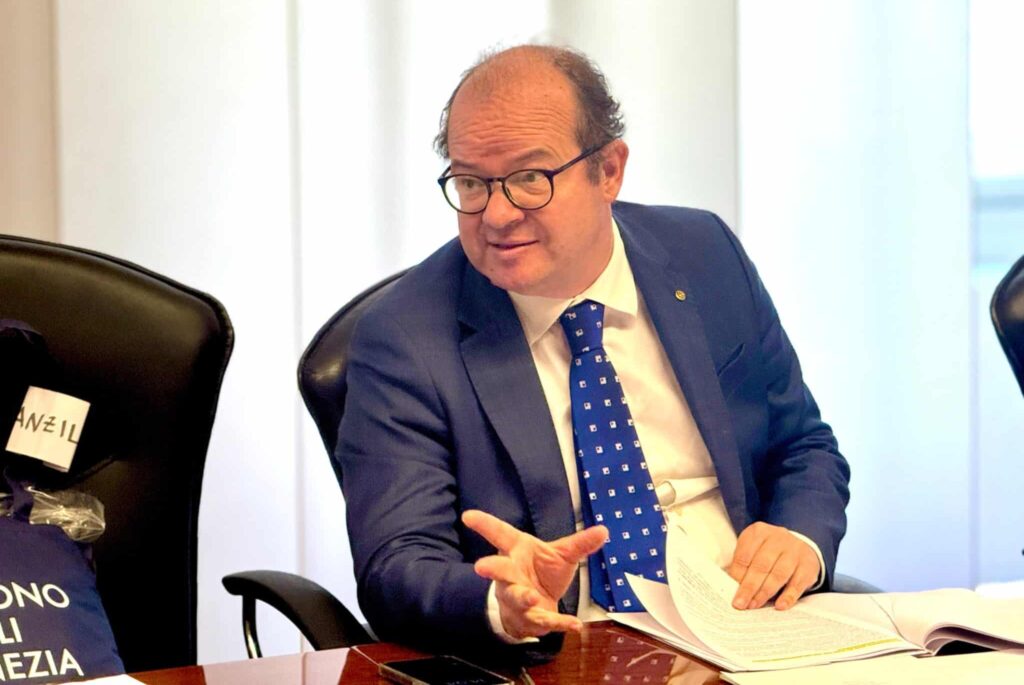 Il vicegovernatore della Regione con delega allo Sport, Mario Anzil