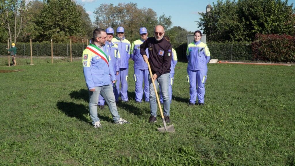 L'assessore Riccardi alla posa della prima pietra della sede della Protezione civile di Campoformido