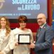 L'assessore regionale Alessia Rosolen alla consegna del riconoscimento alla Regione Fvg, con il presidente della Camera Lorenzo Fontana e la presidente della Commissione Chiara Gribaudo