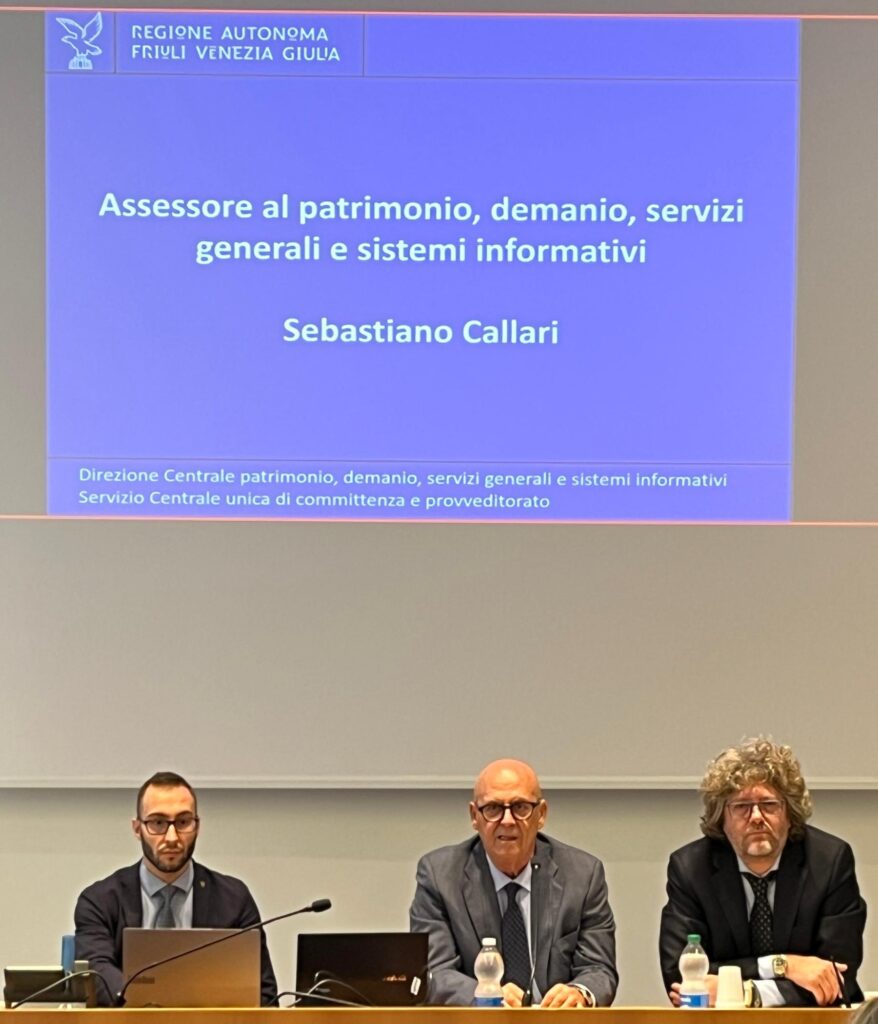 L’assessore al Patrimonio, demanio, servizi generali e sistemi informativi, Sebastiano Callari (al centro) all’Infoday sui servizi della Centrale unica di committenza della Regione