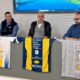 L'assessore regionale Sergio Emidio Bini, al centro, alla presentazione delle nuove maglie della squadra di Calcio a 5 Eagles Futsal Cividale