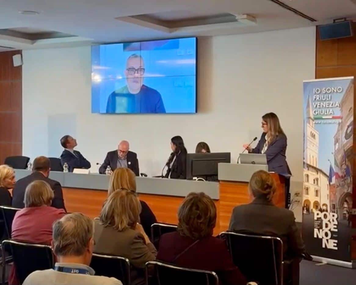 L'assessore Bini in videoconferenza durante il suo intervento