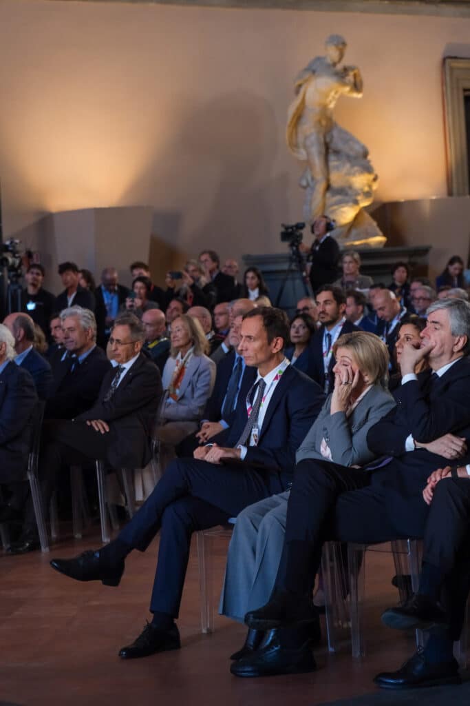 La platea ai lavori di apertura del Festival delle Regioni e Province autonome in corso di svolgimento a Firenze (foto Conferenza delle Regioni)