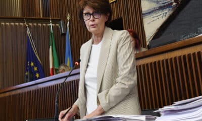 L'assesore regionale al Lavoro e formazione Alessia Rosolen