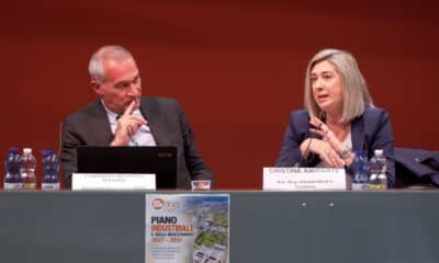 L'assessore regionale alle Infrastrutture e territorio Cristina Amirante (a destra) all'Interporto di Gorizia alla presentazione del Piano industriale e degli investimenti 2027-2031 di Sdag