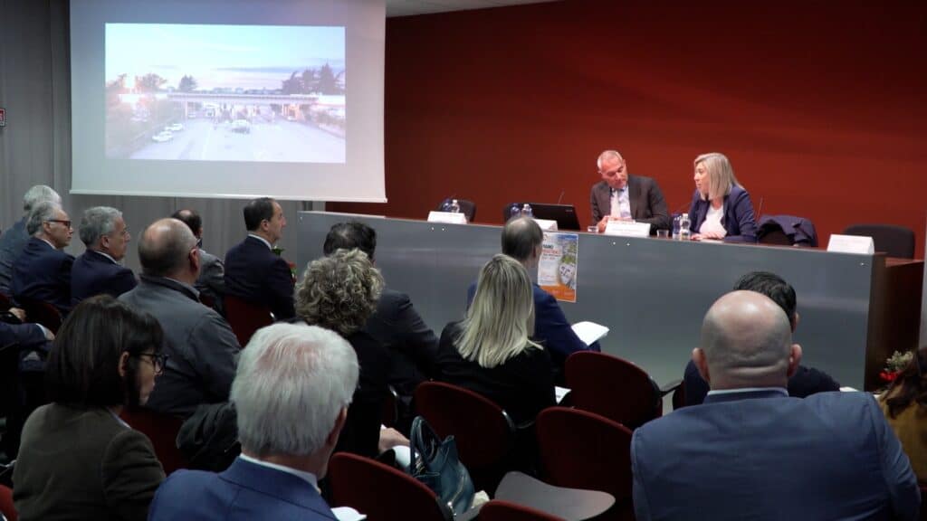 L'assessore regionale alle Infrastrutture e territorio Cristina Amirante all'Interporto di Gorizia alla presentazione del Piano industriale e degli investimenti 2027-2031 di Sdag