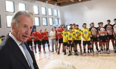 L'assessore Scoccimarro al torneo di calcio a 5 per le vittime del dovere a Trieste